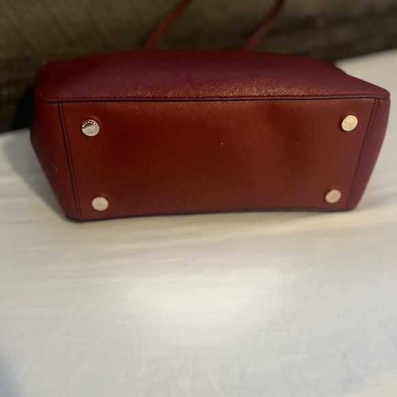 AUTHENTIC Michael Kors orange-reddish in color tote Bag. - Picture 4 of 15